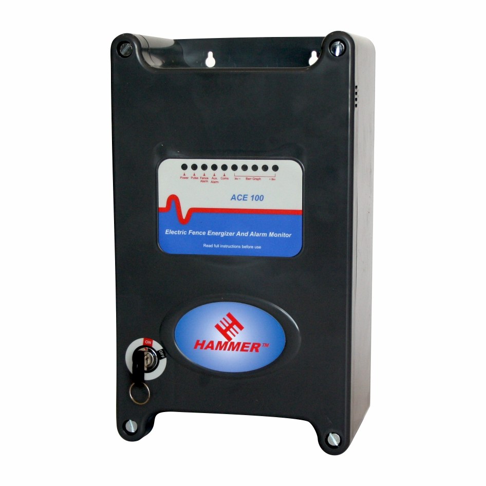 Hammer ACE100 electric fence energizer